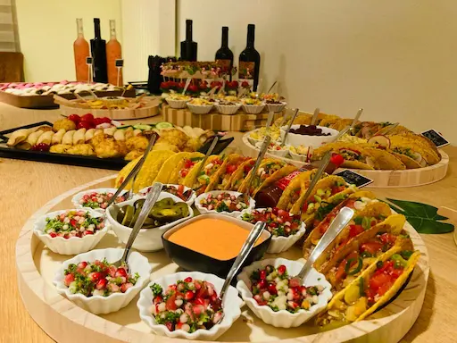 Complete party catering met tacos en bijgerechten